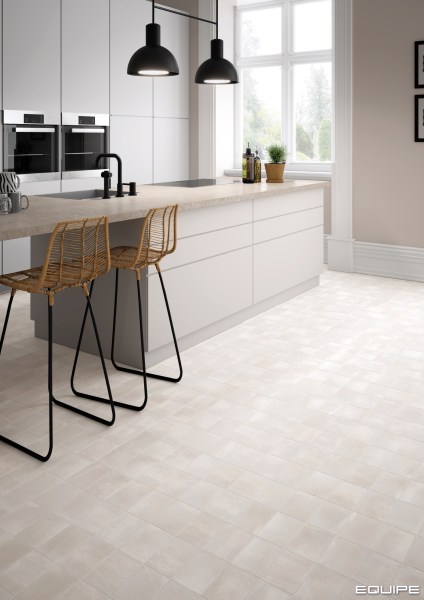 product2/equipe/miyako/equipemiyakochalkwhite1